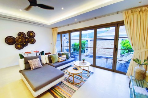 Аренда виллы на Пхукете в Shanti Villas, дом с 1 спальней и бассейном, 120 м2