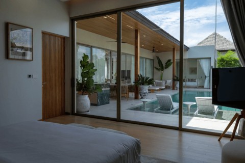 Вилла с бассейном в Layan Lucky Villas II, Пхукет, Таиланд, 460 м2