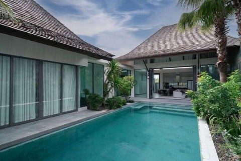 Вилла с бассейном в The Lake House, Пхукет, Таиланд, 300 м2