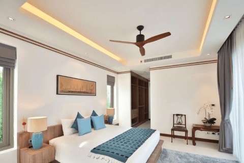 Вилла с бассейном в The Lake House, Пхукет, Таиланд, 300 м2