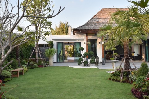 Вилла с бассейном в The Lake House, Пхукет, Таиланд, 450 м2