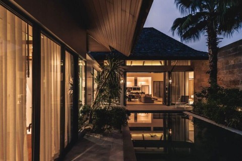 Вилла с бассейном в The Lake House, Пхукет, Таиланд, 450 м2