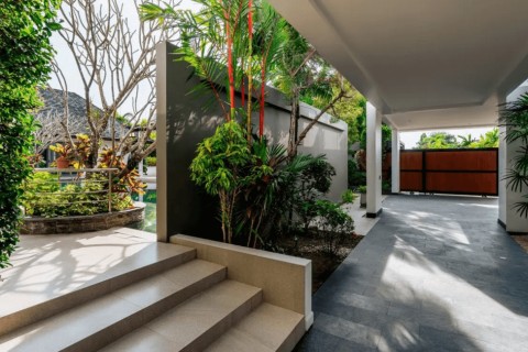 Вилла с бассейном в The Lake House, Пхукет, Таиланд, 488 м2