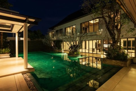 Вилла с бассейном в The Lake House, Пхукет, Таиланд, 488 м2