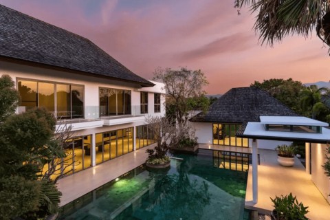 Вилла с бассейном в The Lake House, Пхукет, Таиланд, 488 м2