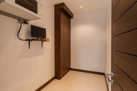 Вилла с бассейном в The Lake House, Пхукет, Таиланд, 488 м2