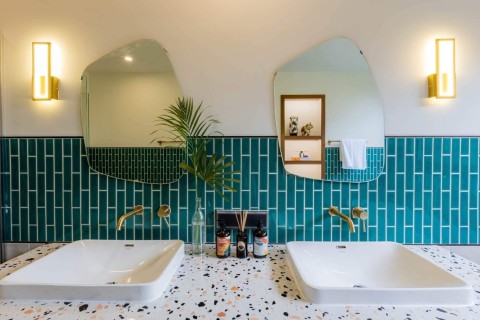 Аренда виллы на Пхукете в The Glorious Villas Suksan 2, Раваи, дом с 4 спальнями, площадь 300 м2