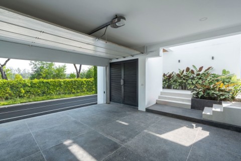 Аренда виллы на Пхукете в Lucky Layan Villas, Лаян, дом с 4 спальнями, площадь 352 м2