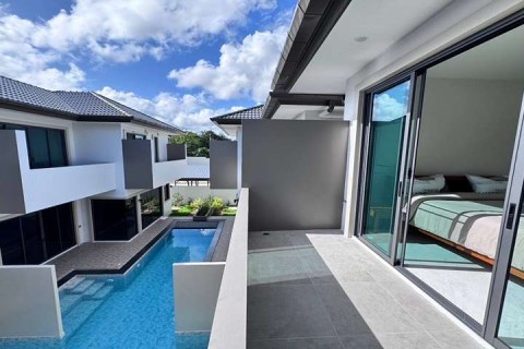 Аренда четырехкомнатной виллы Bay Sand Villa by Jai House на Пхукете, дом c 3 спальнями, Чалонг, площадь 200 м2