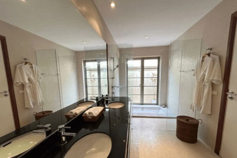 Вилла с бассейном в The Residence Resort, Пхукет, Таиланд, 260 м2