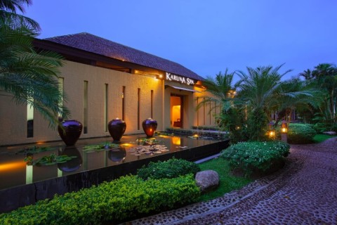 Вилла с бассейном в The Residence Resort, Пхукет, Таиланд, 499 м2