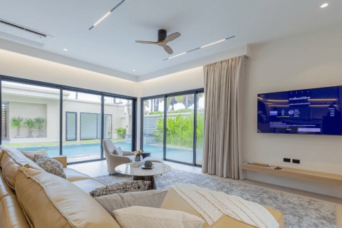 Вилла с бассейном в The Residence Resort, Пхукет, Таиланд, 499 м2