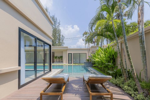 Вилла с бассейном в The Residence Resort, Пхукет, Таиланд, 499 м2