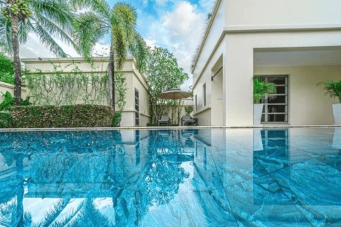 Вилла с бассейном в The Residence Resort, Пхукет, Таиланд, 440 м2