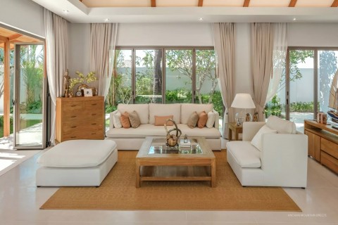 Вилла с бассейном в Anchan Mountain Breeze, Пхукет, Таиланд, 709 м2