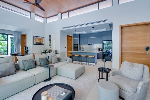 Botanica Modern Loft на Пхукете