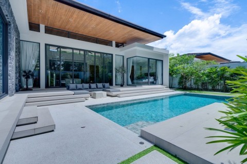 Вилла с бассейном в Botanica Modern Loft, Пхукет, Таиланд, 425 м2