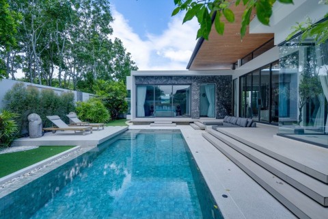 Вилла с бассейном в Botanica Modern Loft, Пхукет, Таиланд, 425 м2