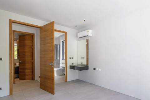 Вилла с бассейном в Botanica Modern Loft, Пхукет, Таиланд, 425 м2
