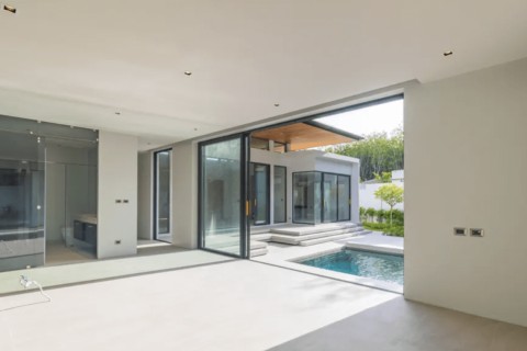 Вилла с бассейном в Botanica Modern Loft, Пхукет, Таиланд, 425 м2