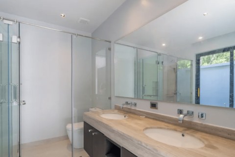 Вилла с бассейном в Botanica Modern Loft, Пхукет, Таиланд, 425 м2