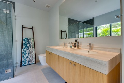 Вилла с бассейном в Botanica Modern Loft, Пхукет, Таиланд, 330 м2