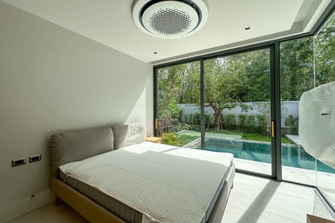Вилла с бассейном в Botanica Modern Loft, Пхукет, Таиланд, 360 м2