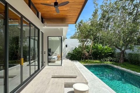 Вилла с бассейном в Botanica Modern Loft, Пхукет, Таиланд, 360 м2