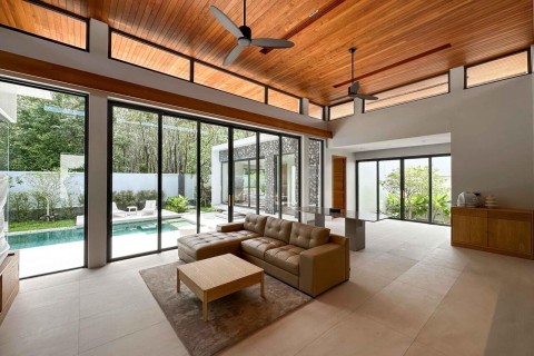 Вилла с бассейном в Botanica Modern Loft, Пхукет, Таиланд, 360 м2