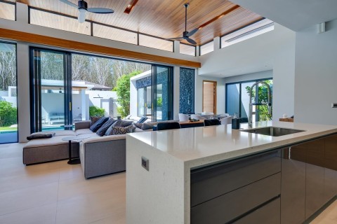 Вилла с бассейном в Botanica Modern Loft, Пхукет, Таиланд, 414 м2