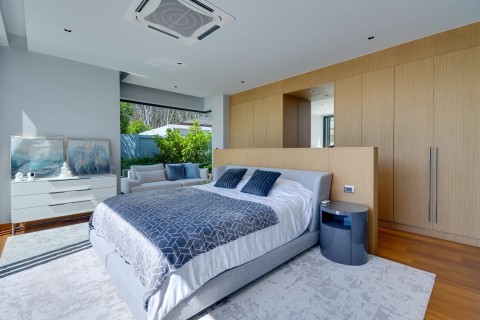 Вилла с бассейном в Botanica Modern Loft, Пхукет, Таиланд, 414 м2