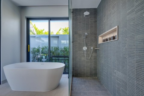 Вилла с бассейном в Botanica Modern Loft, Пхукет, Таиланд, 414 м2