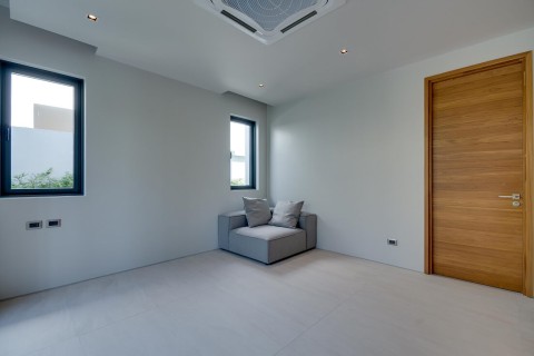 Вилла с бассейном в Botanica Modern Loft, Пхукет, Таиланд, 414 м2