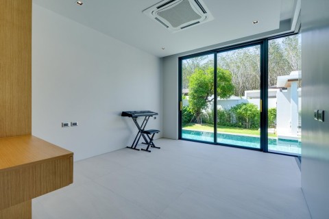 Вилла с бассейном в Botanica Modern Loft, Пхукет, Таиланд, 414 м2