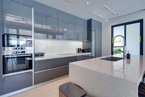Вилла с бассейном в Botanica Modern Loft, Пхукет, Таиланд, 414 м2