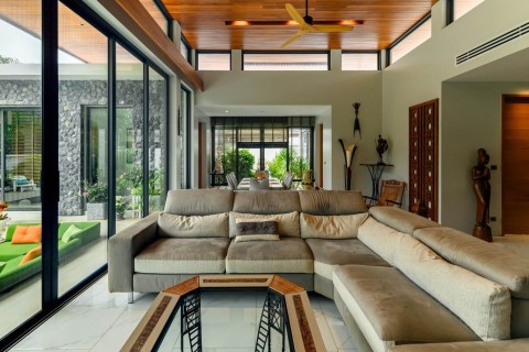 Вилла с бассейном в Botanica Modern Loft, Пхукет, Таиланд, 214 м2