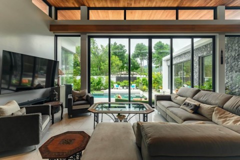 Вилла с бассейном в Botanica Modern Loft, Пхукет, Таиланд, 214 м2