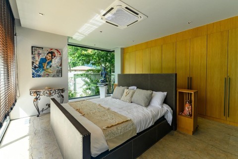 Вилла с бассейном в Botanica Modern Loft, Пхукет, Таиланд, 214 м2
