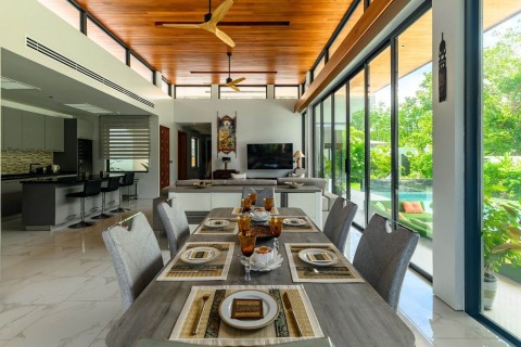 Вилла с бассейном в Botanica Modern Loft, Пхукет, Таиланд, 214 м2