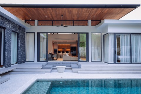 Вилла с бассейном в Botanica Modern Loft, Пхукет, Таиланд, 200 м2