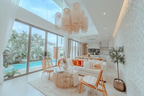 Вилла с бассейном в Alisa Pool Villa, Пхукет, Таиланд, 225 м2