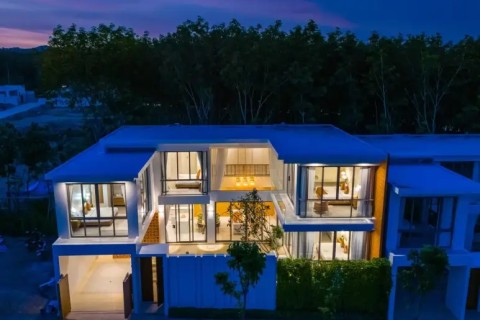 Вилла с бассейном в Alisa Pool Villa, Пхукет, Таиланд, 225 м2