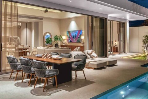 Вилла с бассейном в Manor, Пхукет, Таиланд, 345 м2