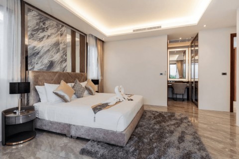 Вилла с бассейном в The Breeze Villas, Пхукет, Таиланд, 432 м2