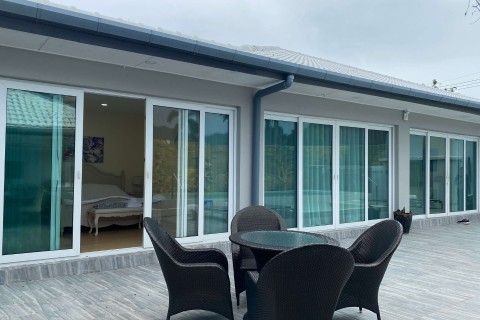 Аренда виллы на Пхукете в Villa Dolce Vita, Банг Тао, дом с 5 спальнями, 720 м2