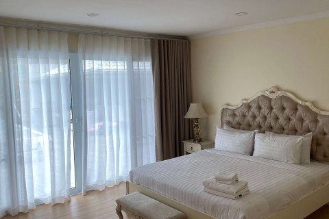 Аренда виллы на Пхукете в Villa Dolce Vita, Банг Тао, дом с 5 спальнями, 720 м2