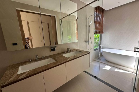 Аренда виллы на Пхукете в The Ozone Campus Villa, дом с 3 спальнями, 540 м2