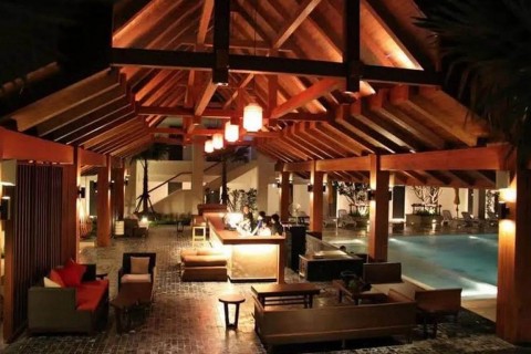 Аренда виллы на Пхукете в The Ozone Campus Villa, дом с 3 спальнями, 540 м2