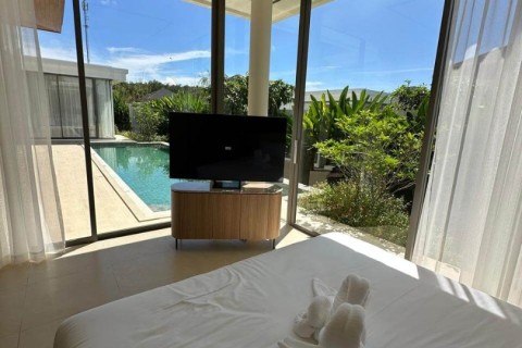 Аренда виллы на Пхукете в The Ozone Campus Villa, дом с 3 спальнями, 540 м2