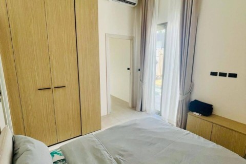Аренда виллы на Пхукете в Unique Villa Naiharn, Раваи, дом с 4 спальнями и бассейном, 630 м2